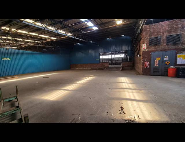 4,000M² FACTORY TO LET IN LILIANTON